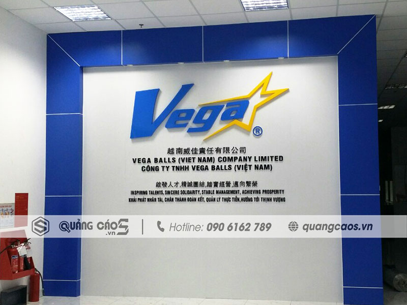 Vách lễ tân công ty Vega Ball - Quảng Ninh