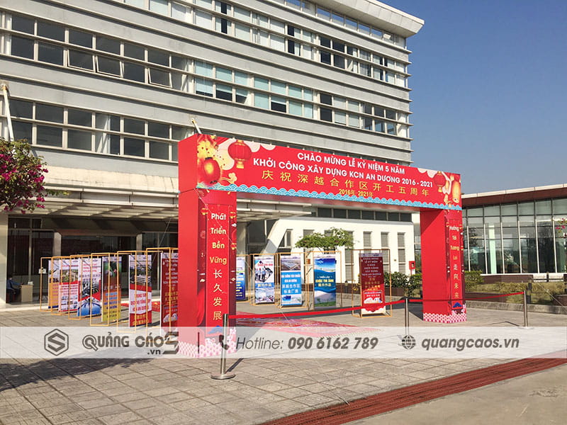 Thi công cổng chào sự kiện kỷ niệm 5 năm khởi công KCN An Dương