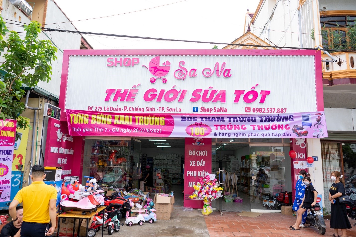 Chuỗi hệ thống cửa hàng mua sắm uy tín cho mẹ và bé