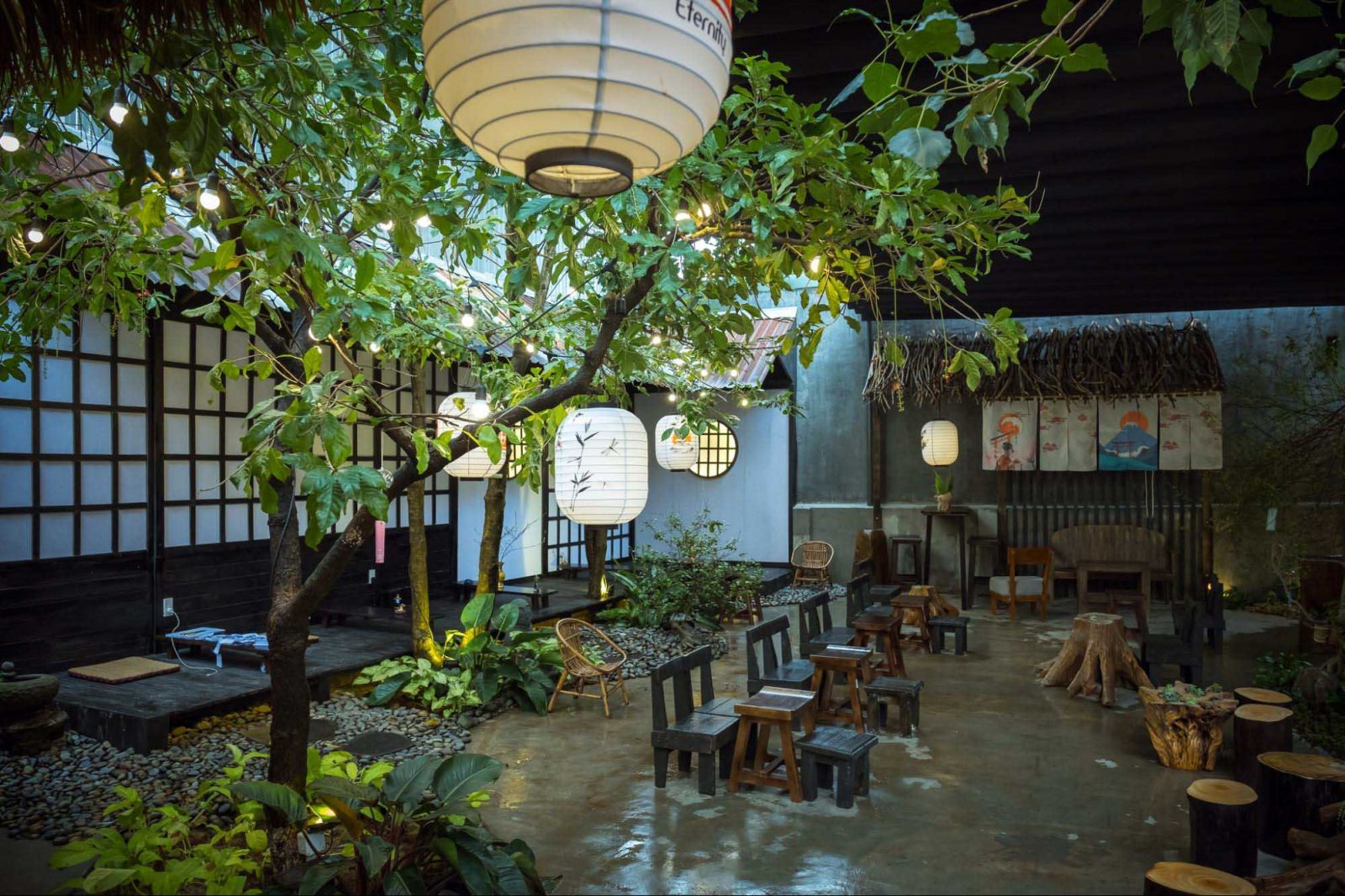 Bí quyết thiết kế quán cafe sân vườn phong cách Nhật Bản thu hút khách hàng