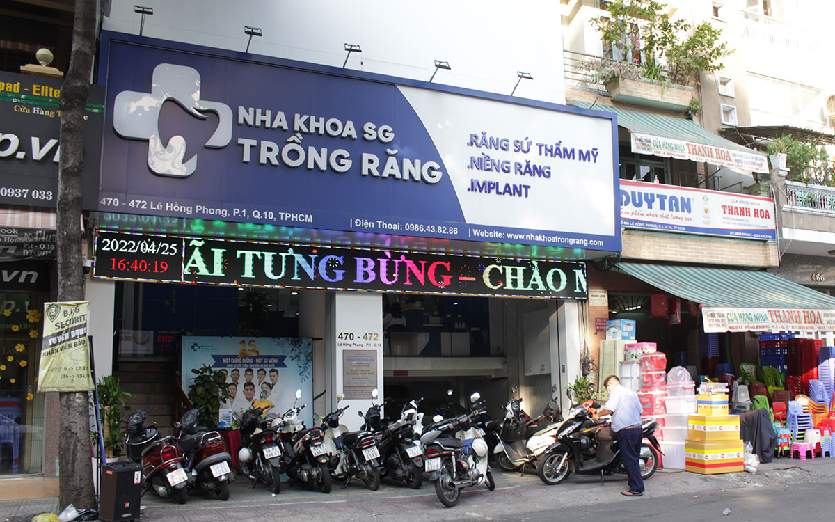 Liên Hệ Nha Khoa Trồng Răng Sài Gòn để được Tư Vấn Và Thăm Khám
