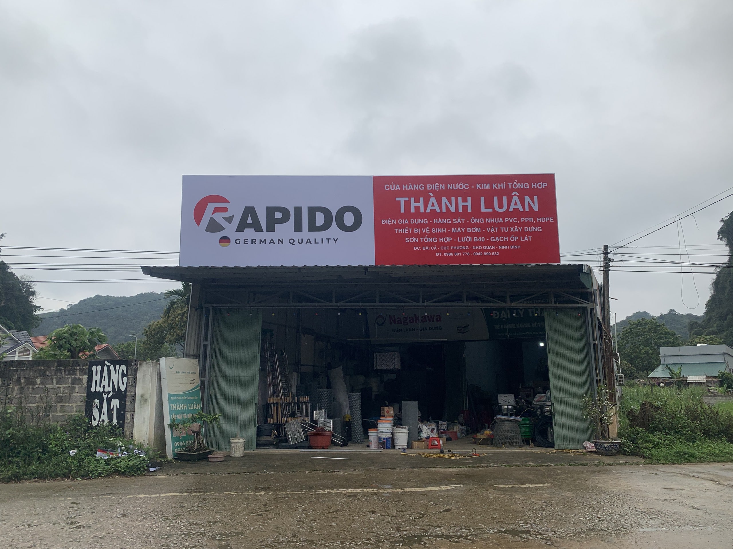 Thi Công Hệ Thống Cửa Hàng Rapido – Đại Dương