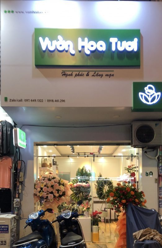 bảng hiệu shop hoa tươi