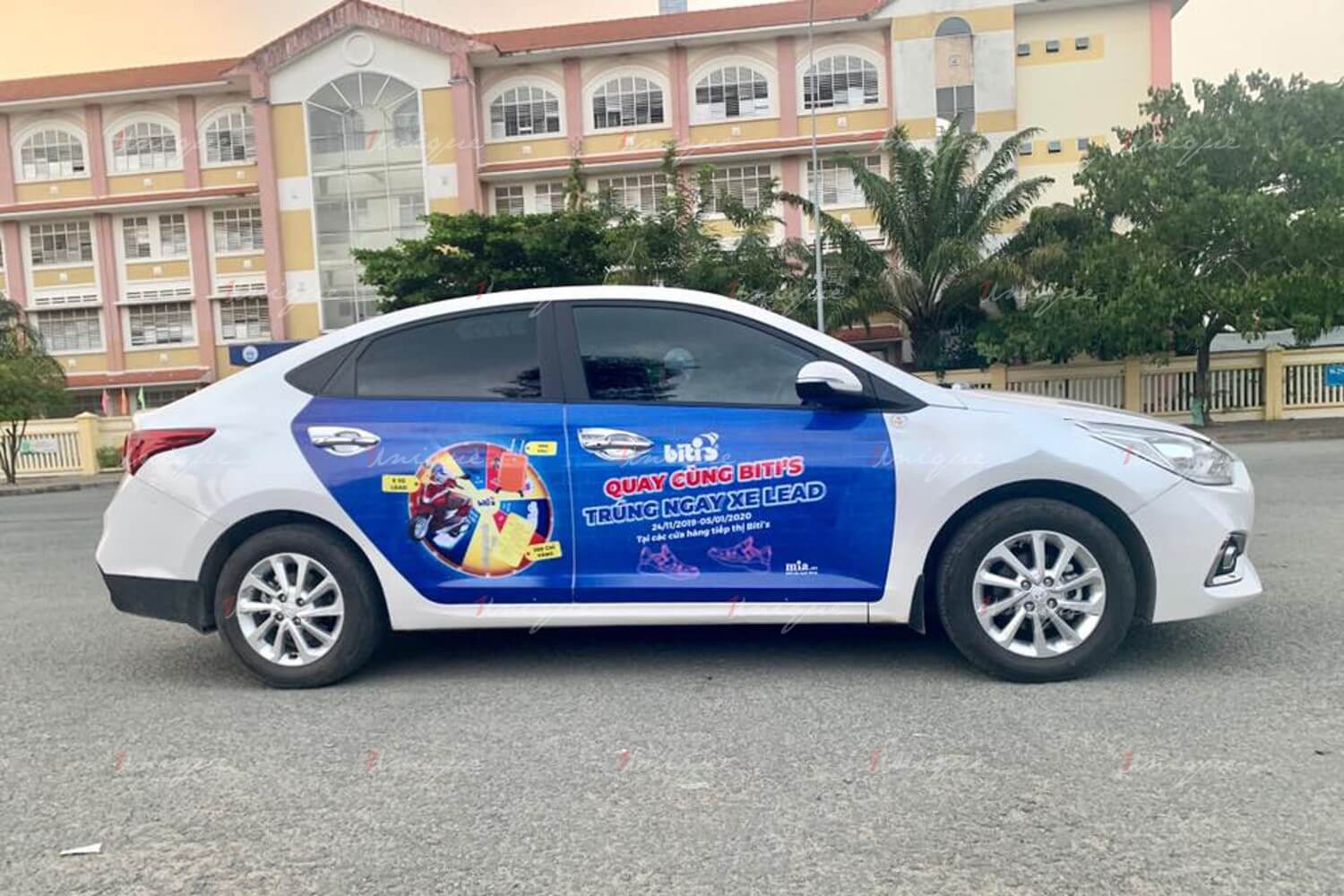 Biển quảng cáo taxi Gia đình: Các hình thức và Báo giá