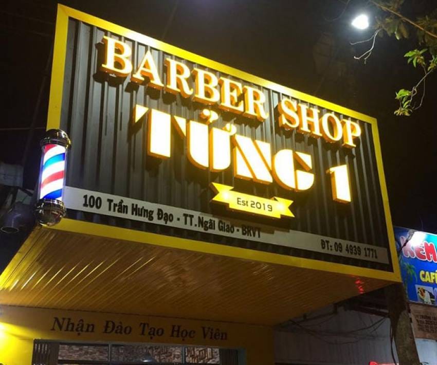 biển quảng cáo bằng tôn sóng