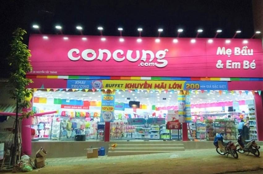 biển quảng cáo màu hồng