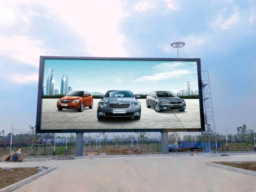 màn hình led quảng cáo dài cỡ lớn