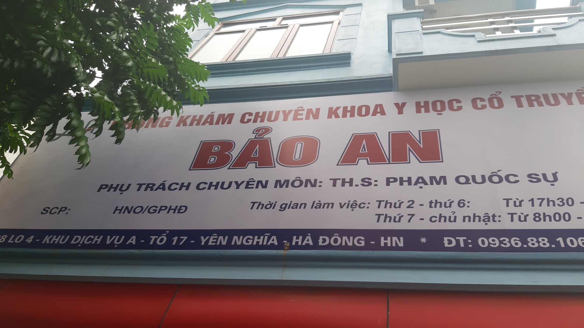 bảng hiệu phòng khám