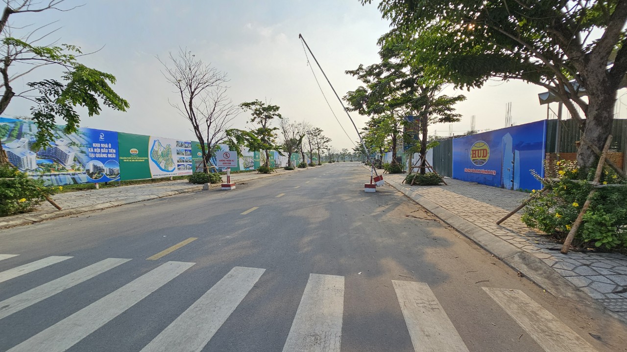 kích thước hàng rào dự án